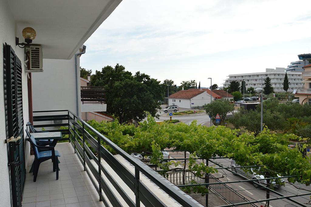 Apartments "Ruza" โวดีเซ ภายนอก รูปภาพ