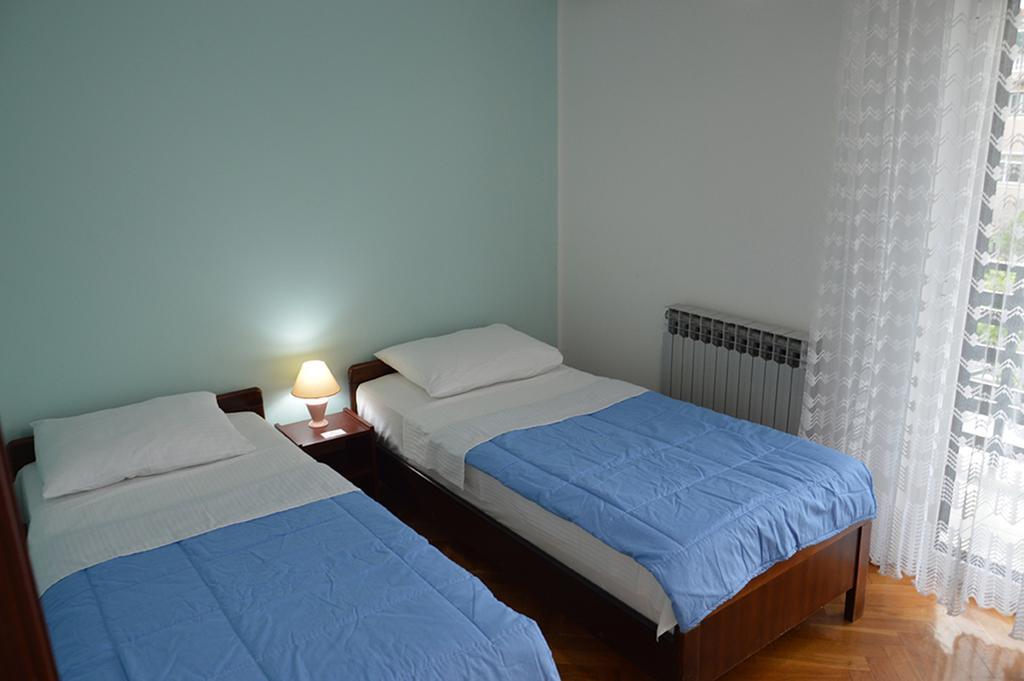 Apartments "Ruza" โวดีเซ ภายนอก รูปภาพ