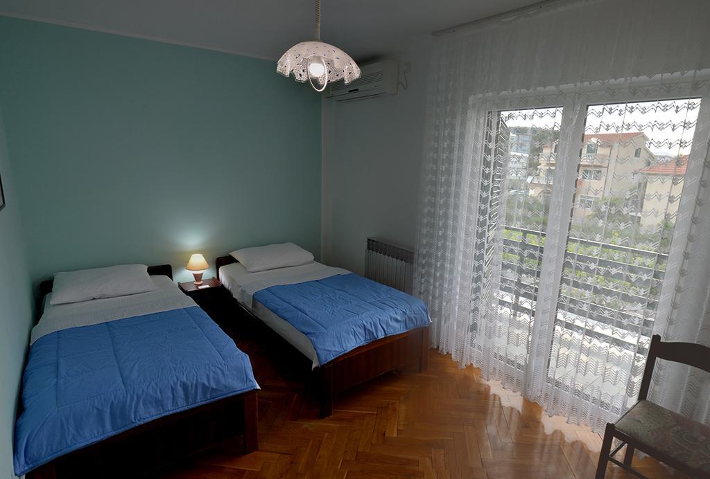 Apartments "Ruza" โวดีเซ ภายนอก รูปภาพ