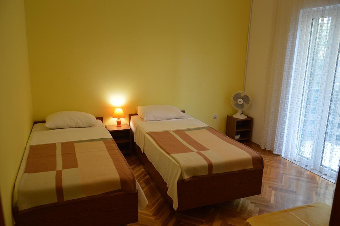 Apartments "Ruza" โวดีเซ ภายนอก รูปภาพ