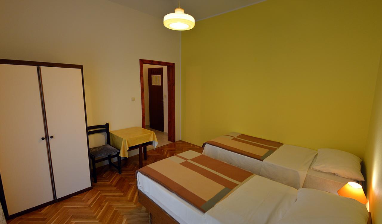 Apartments "Ruza" โวดีเซ ภายนอก รูปภาพ